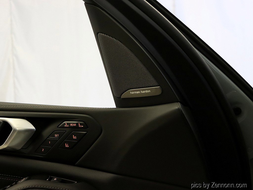 Used 2026 BMW X7 xDrive40i w/ Executive Package image 28