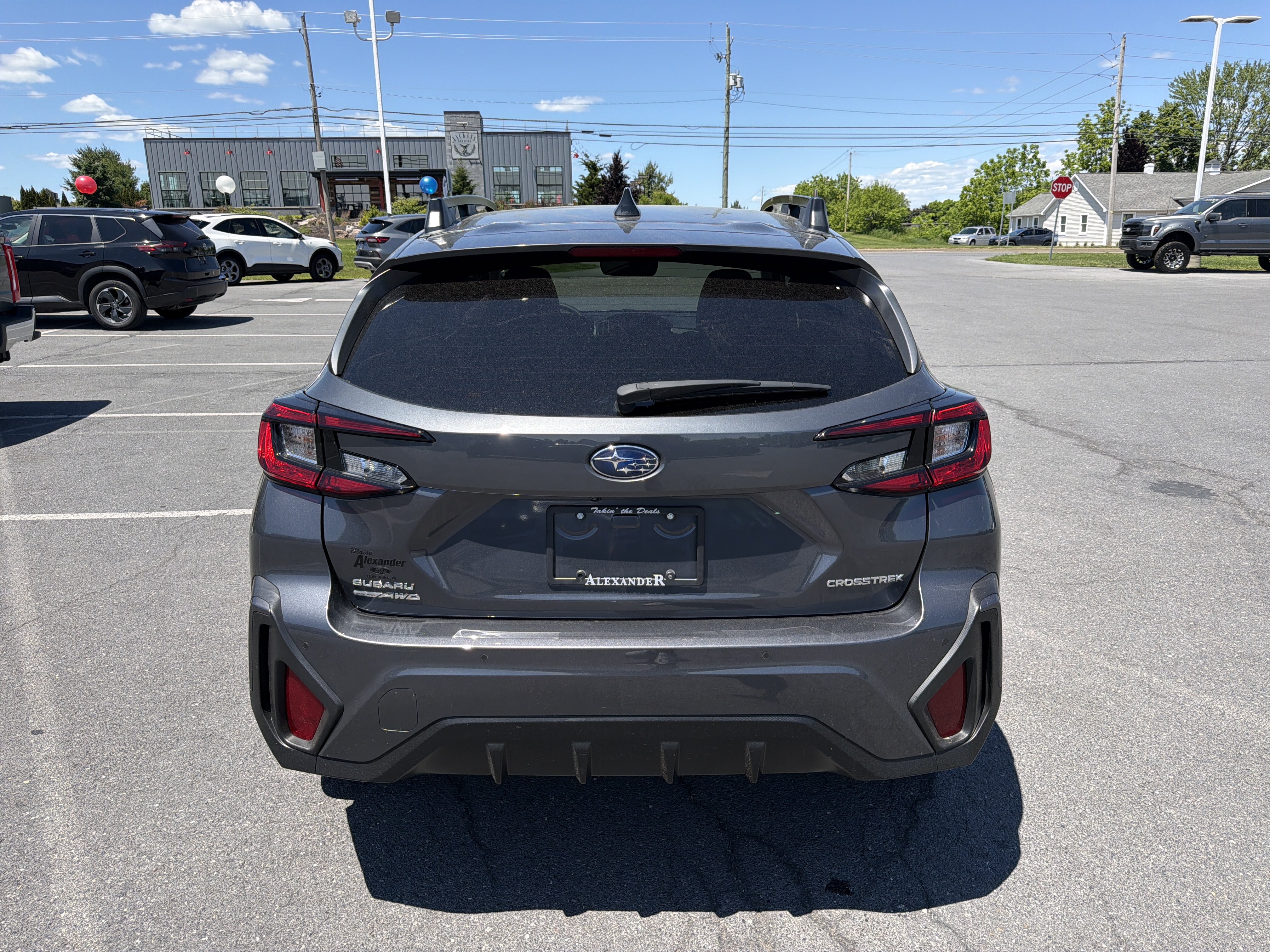 Used 2024 Subaru Crosstrek 2.5i Limited w/ Crosstrek Mirror Package AWD/4WD video 4