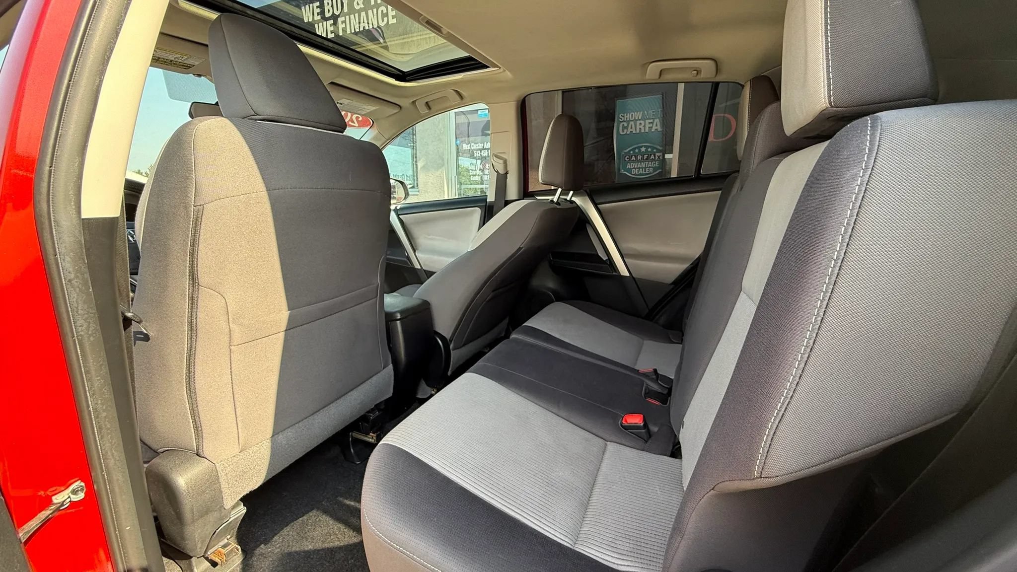 Used 2015 Toyota RAV4 XLE AWD/4WD image 8