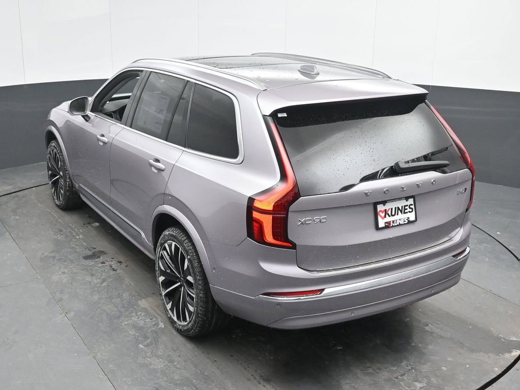 New 2026 Volvo XC90 B5 Plus image 35