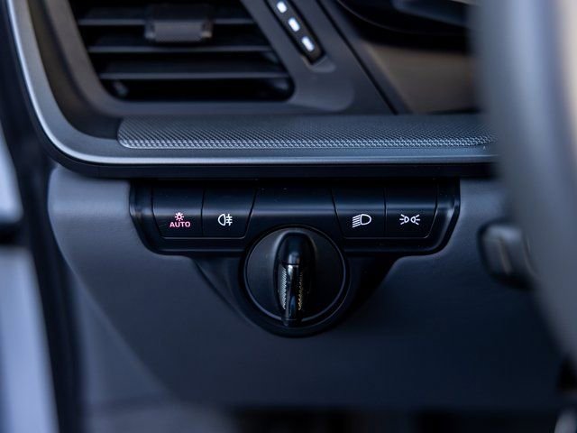 Certified 2024 Porsche 911 Targa 4 image 40