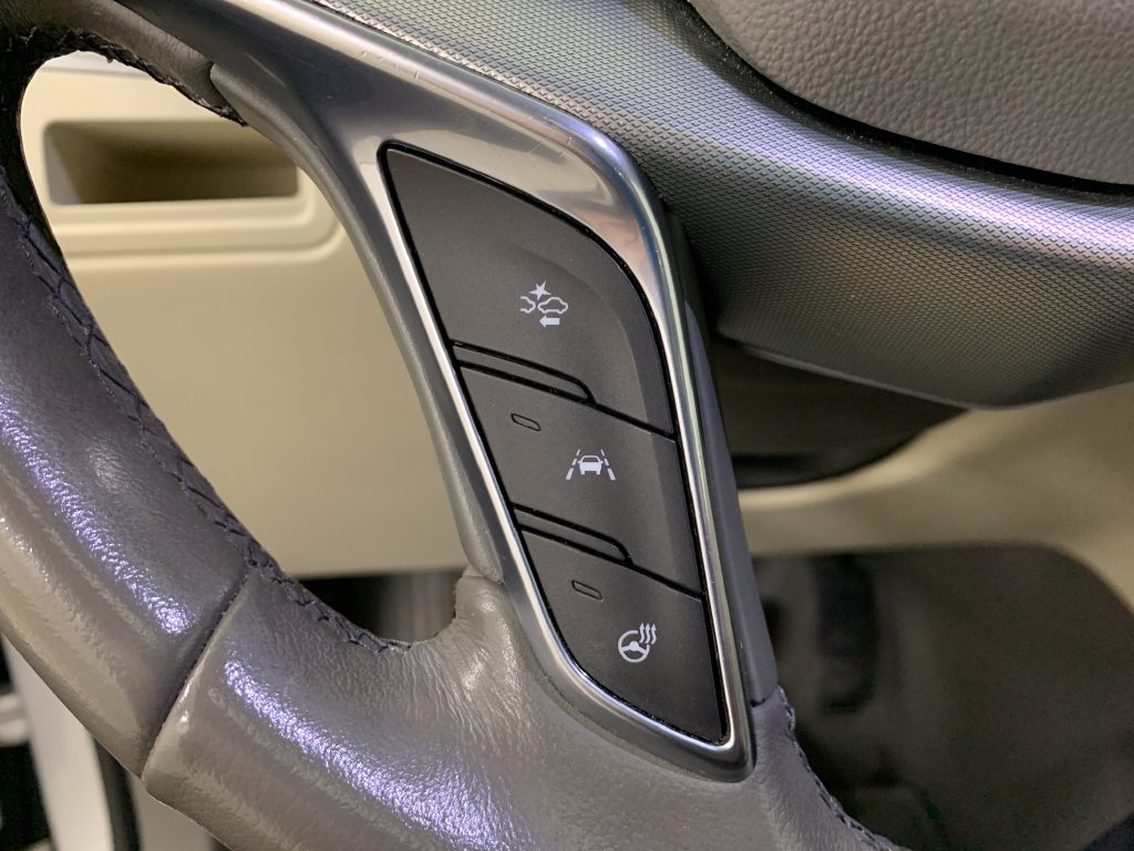 Used 2020 Cadillac XT5 Premium Luxury AWD/4WD image 26