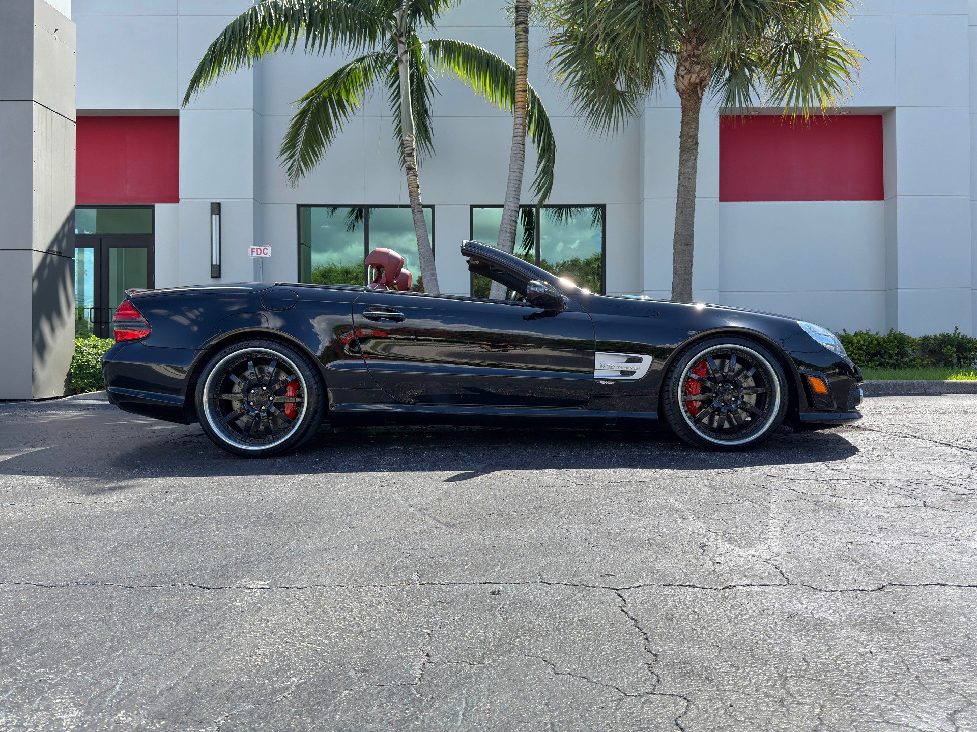 Used 2009 Mercedes-Benz SL 65 AMG image 2