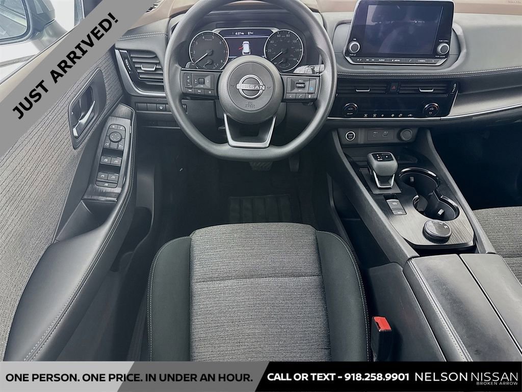 Certified 2022 Nissan Rogue SV image 20