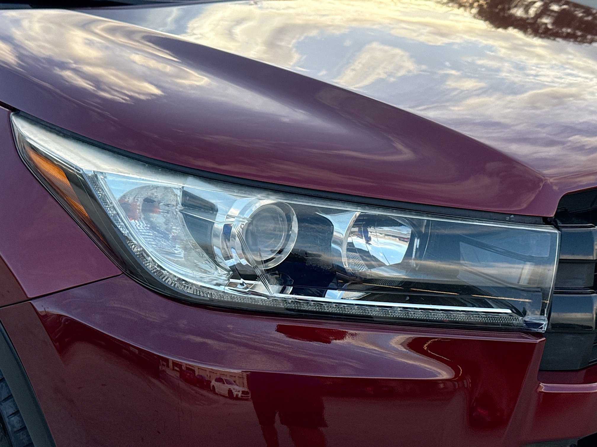 Used 2018 Toyota Highlander SE image 37