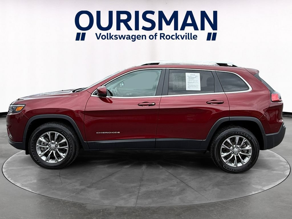 Used 2020 Jeep Cherokee Latitude Plus w/ Cold Weather Group AWD/4WD image 3