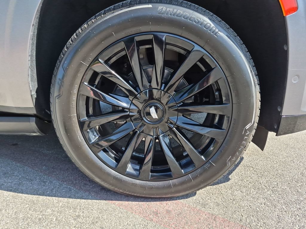Used 2022 Cadillac Escalade Premium Luxury w/ Performance Package RWD image 16