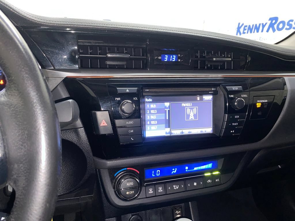 Used 2016 Toyota Corolla S FWD image 22