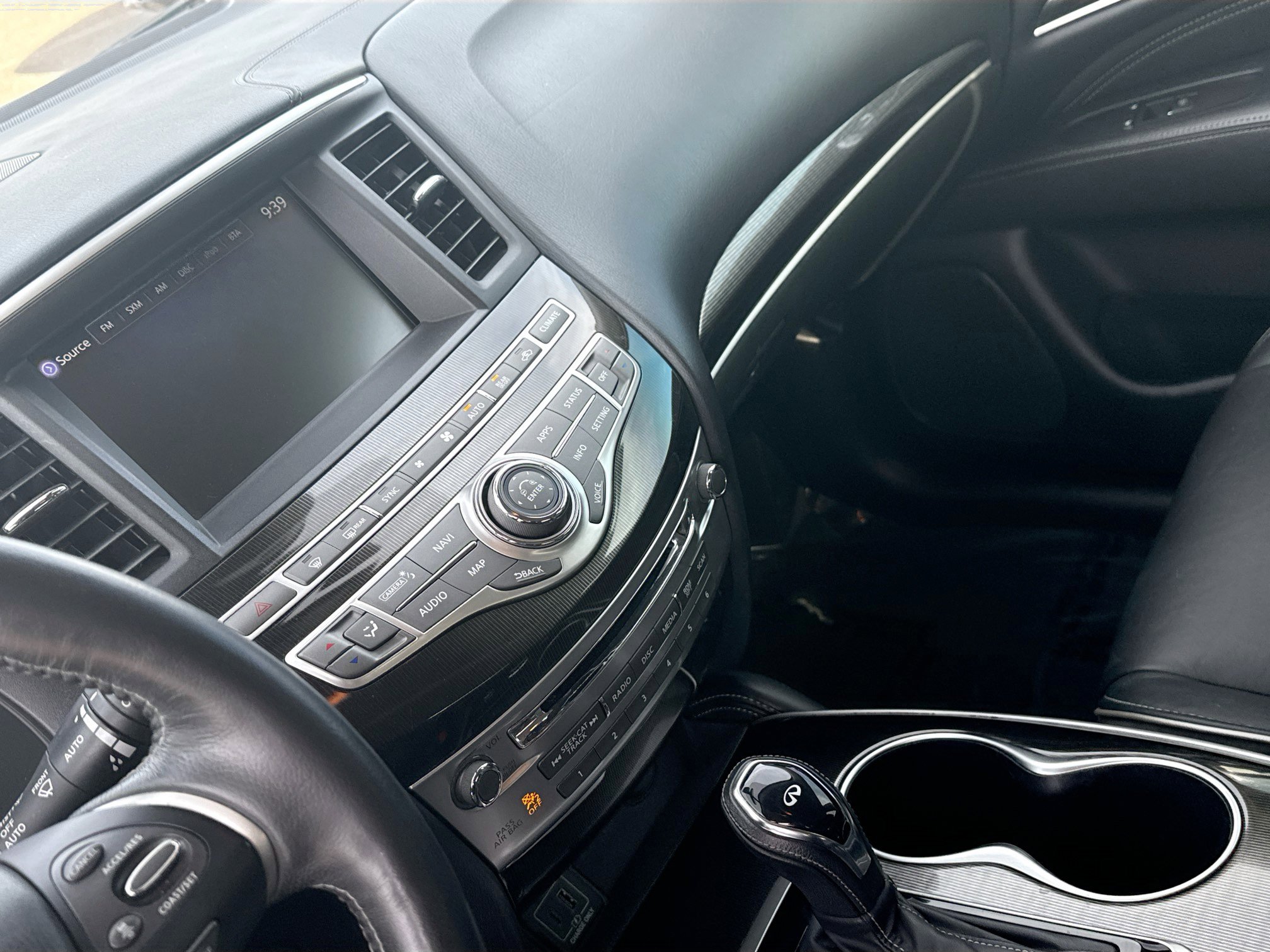 Used 2020 INFINITI QX60 Luxe w/ Essential Package image 29