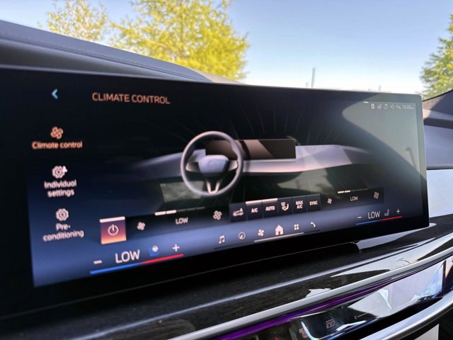 New 2026 BMW 760i xDrive w/ Executive Package AWD/4WD image 29