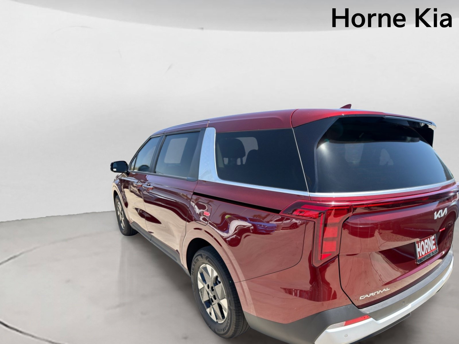 New 2026 Kia Carnival LXS FWD image 5