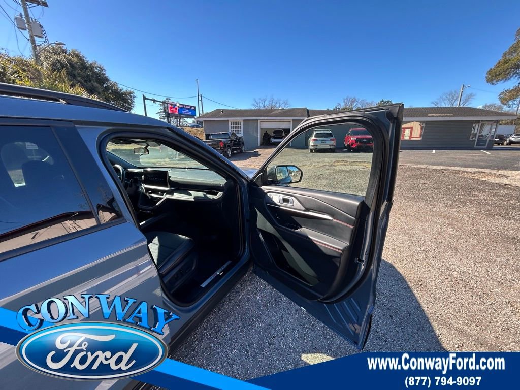 Used 2025 Ford Explorer ST-Line image 25