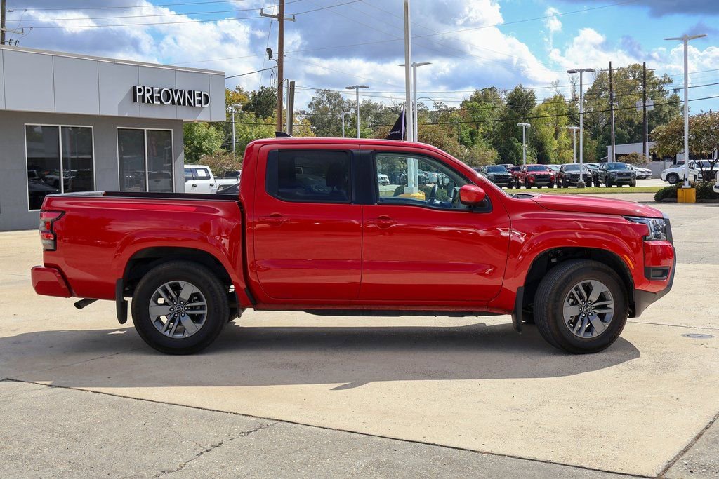 Certified 2025 Nissan Frontier SV image 20