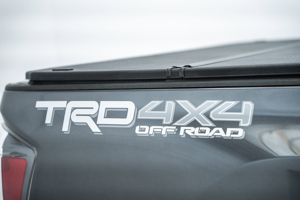 Used 2023 Toyota Tacoma TRD Off-Road w/ Technology Package AWD/4WD image 22