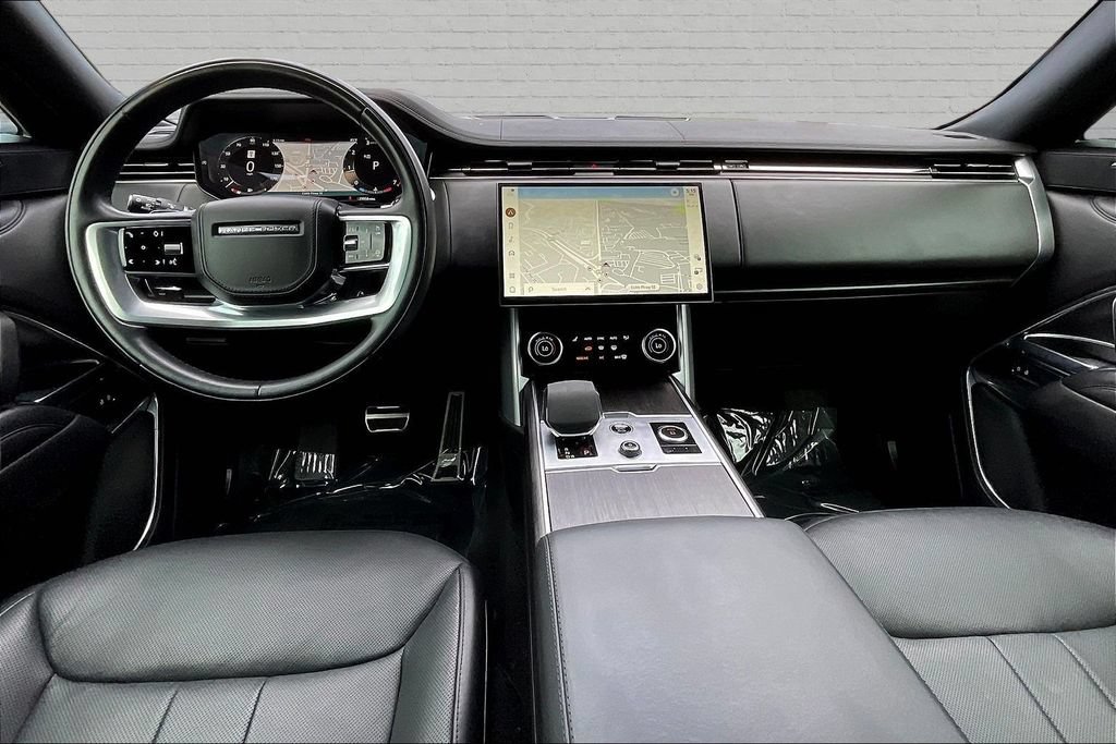 Used 2023 Land Rover Range Rover SE AWD/4WD image 7