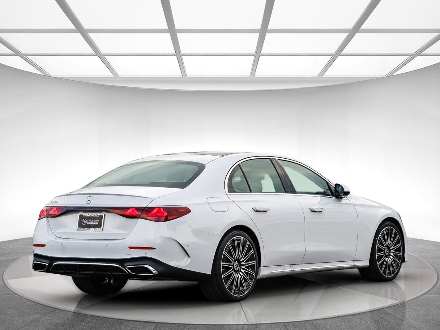 New 2026 Mercedes-Benz E 350 Sedan image 4