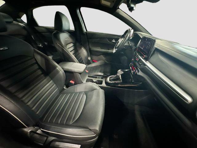 Used 2024 Kia Forte GT-Line w/ GT-Line Premium Package FWD image 30