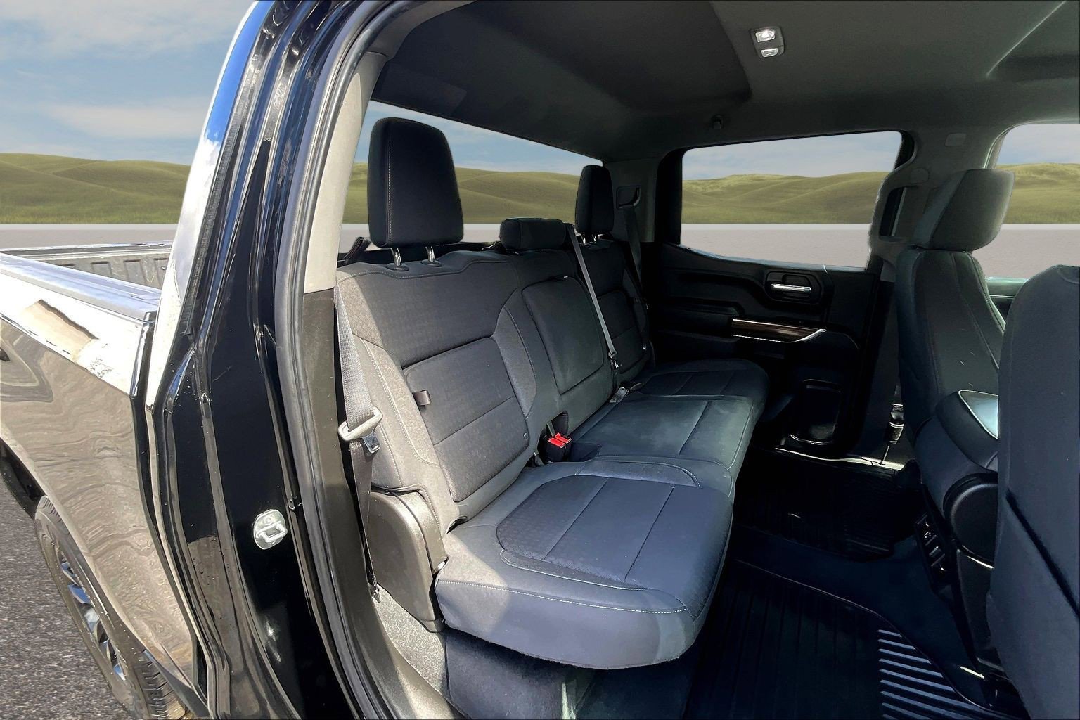 Used 2020 Chevrolet Silverado 1500 RST w/ All-Star Edition AWD/4WD image 17