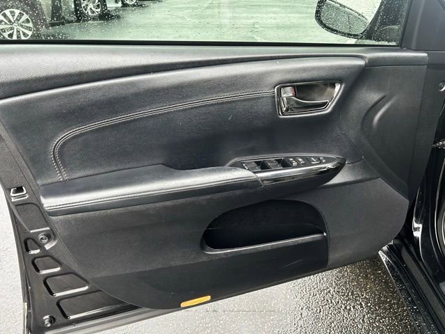 Used 2015 Toyota Avalon XLE image 9