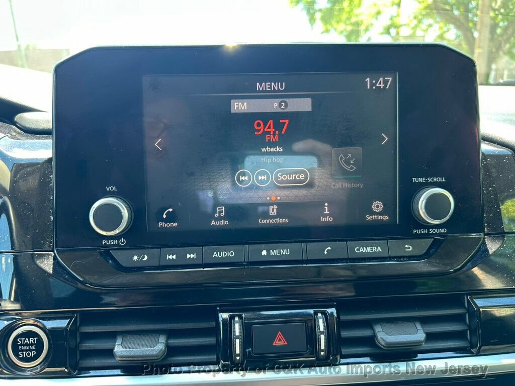 Used 2022 Nissan Pathfinder S AWD/4WD image 56