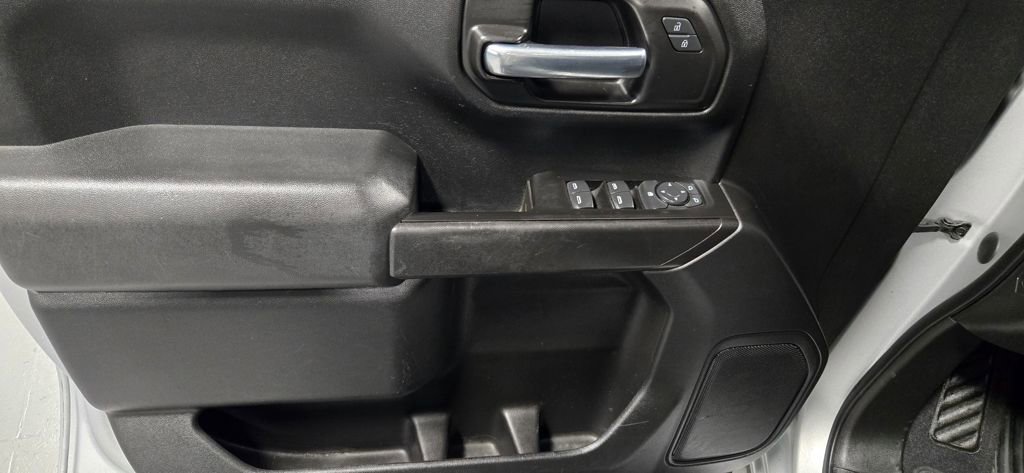 Used 2023 Chevrolet Silverado 2500 Custom w/ Custom Value Package image 24