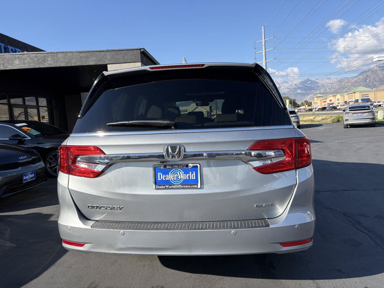 Used 2019 Honda Odyssey Elite image 6
