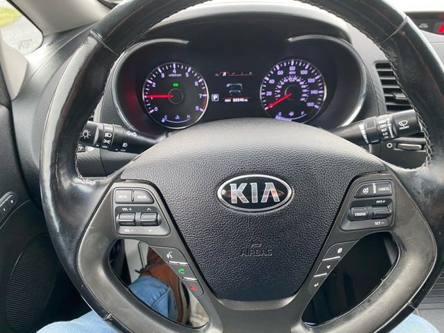 Used 2015 Kia Forte EX w/ Premium Package image 12
