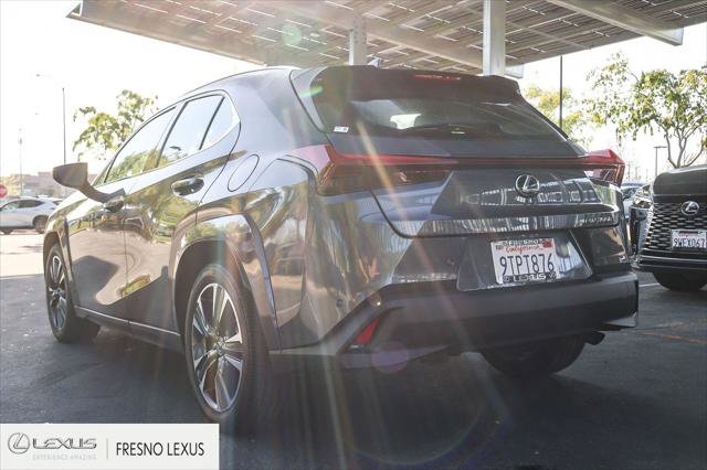 Certified 2025 Lexus UX 300h 300h Premium w/ Cold Area Package image 4