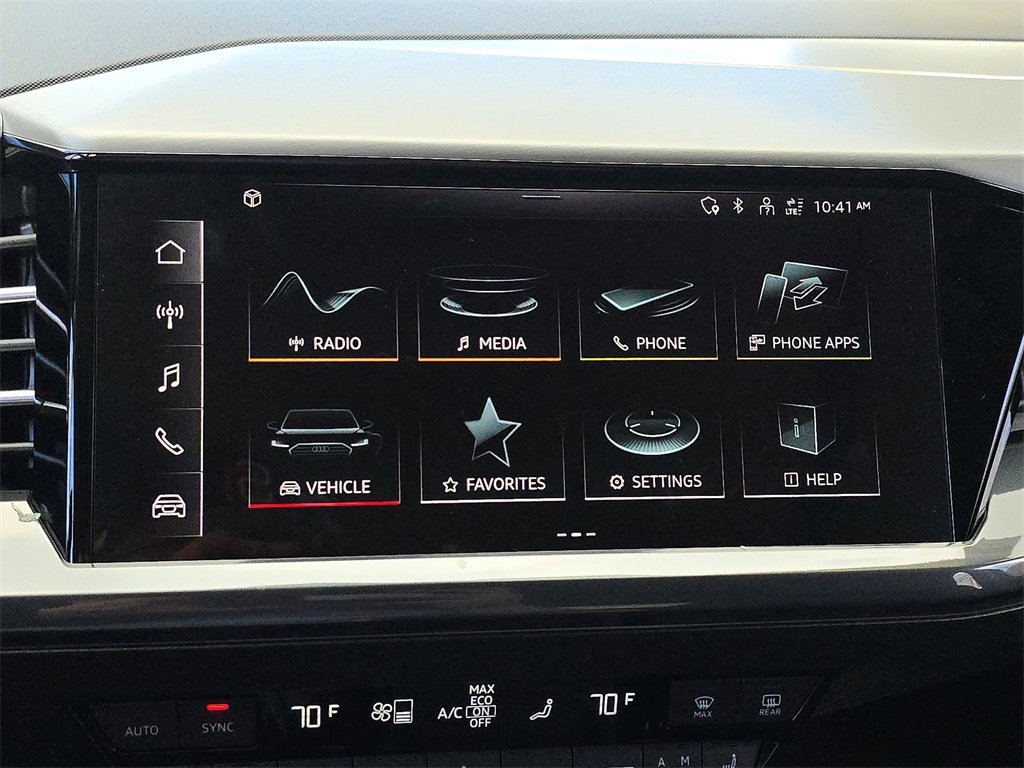 Used 2023 Audi Q4 e-tron Premium image 28