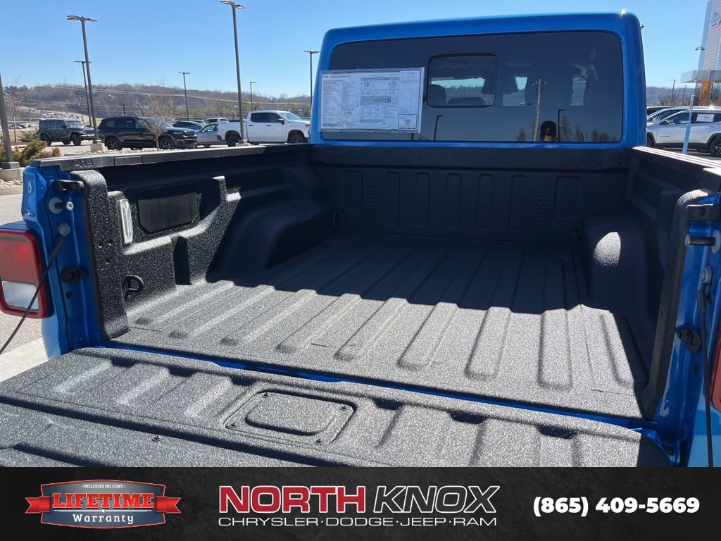 New 2026 Jeep Gladiator Sport AWD/4WD image 19