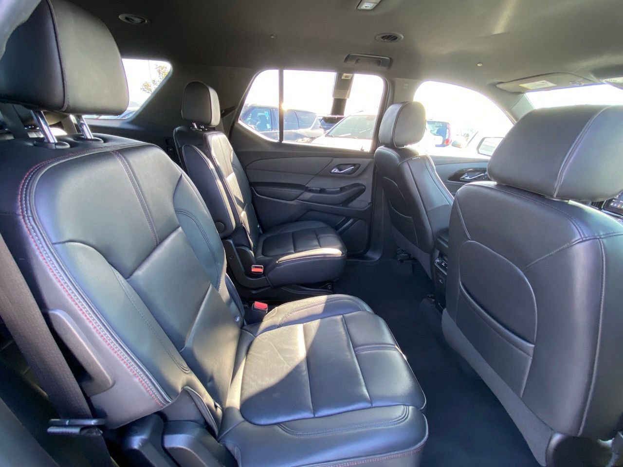 Used 2022 Chevrolet Traverse RS w/ LPO, Cargo Package image 24
