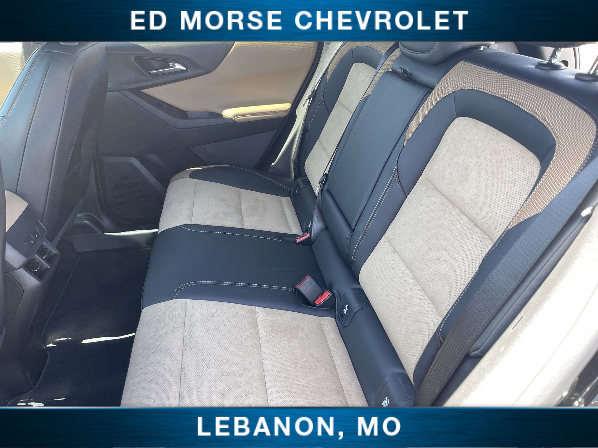 New 2025 Chevrolet Equinox ACTIV w/ Convenience Package III image 24