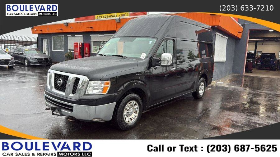 Used 2014 Nissan NV 2500 SV w/ V8 Appearance Package RWD image 3