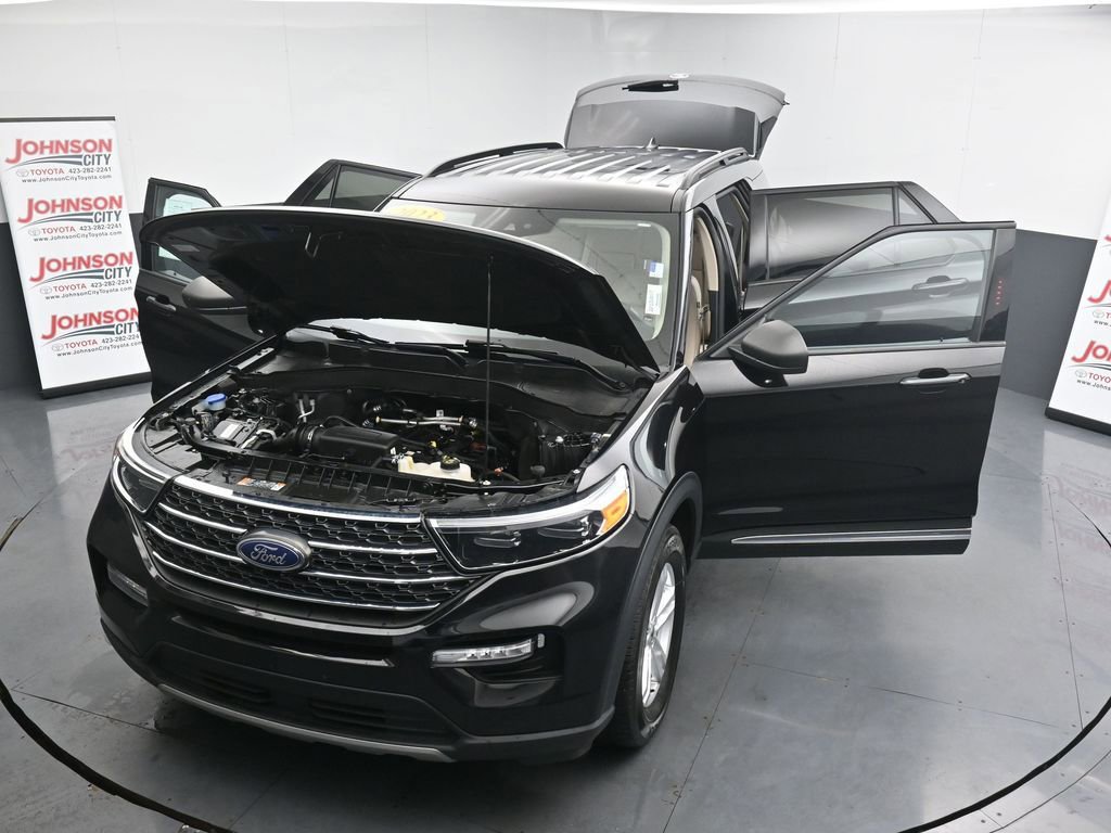 Used 2023 Ford Explorer XLT w/ Equipment Group 202A image 43