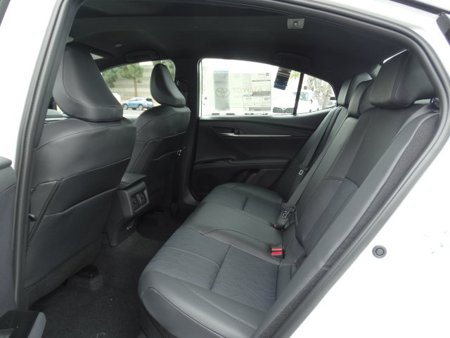 New 2026 Toyota Camry XSE FWD image 11