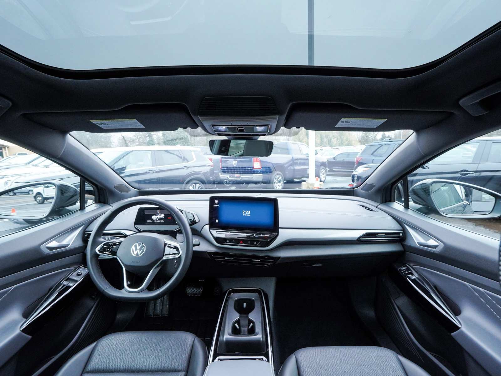 Used 2023 Volkswagen ID.4 Pro S image 41