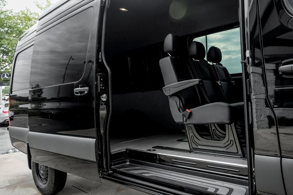 New 2026 Mercedes-Benz Sprinter 2500 image 9