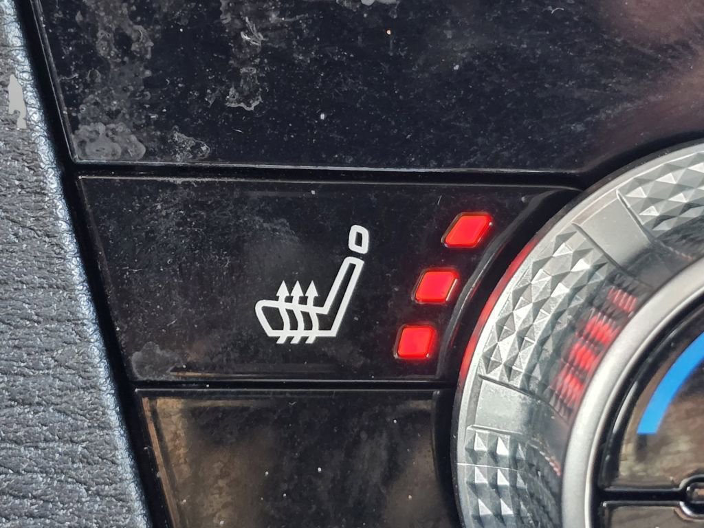 Used 2023 Mitsubishi Outlander SEL image 6