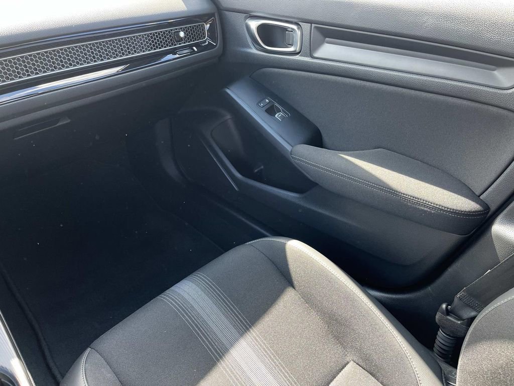 Used 2024 Honda Civic Sport image 14