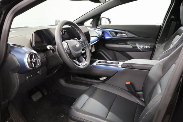 New 2026 Chevrolet Equinox EV LT FWD image 12
