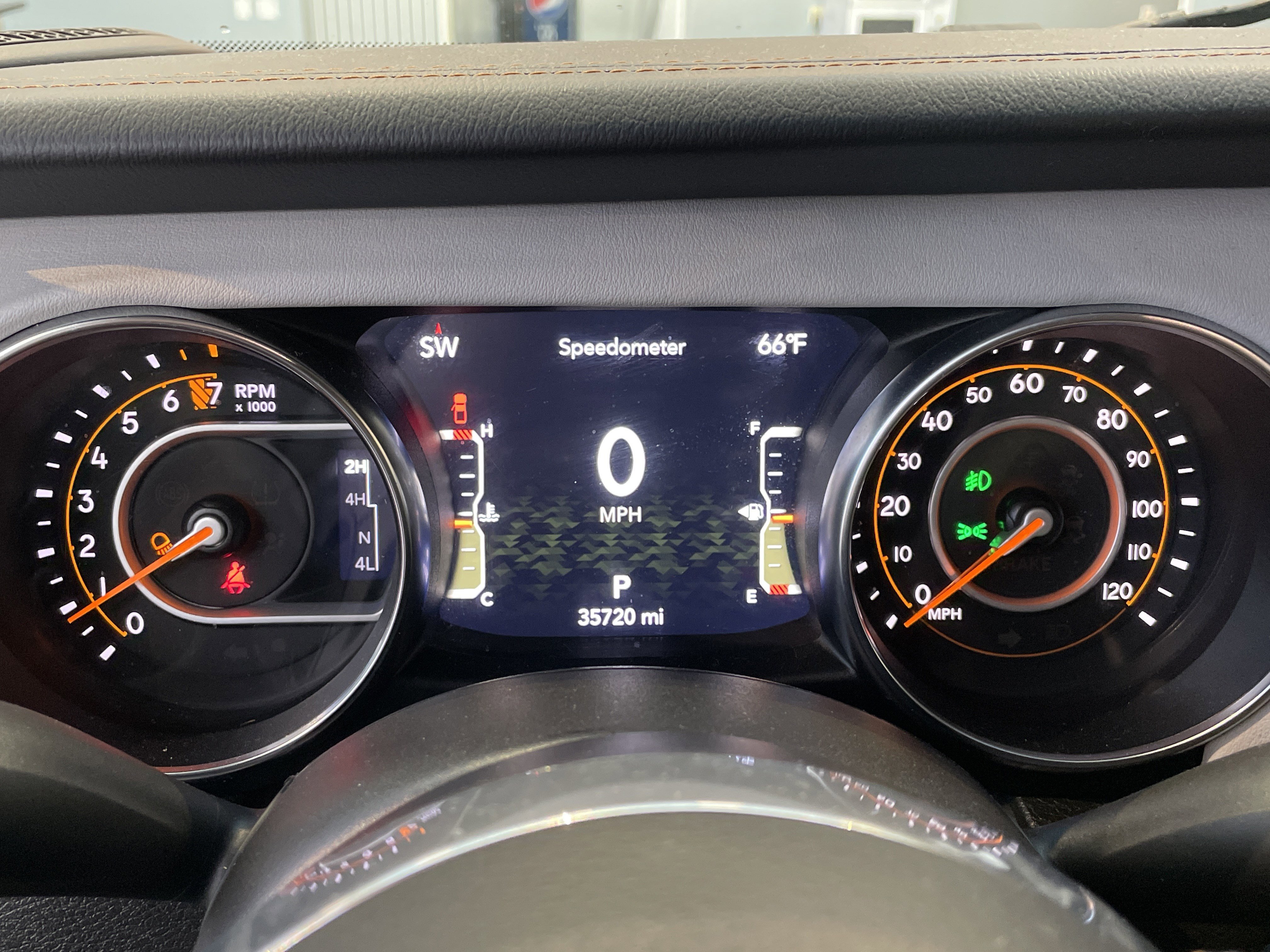 Used 2023 Jeep Gladiator Overland AWD/4WD image 21