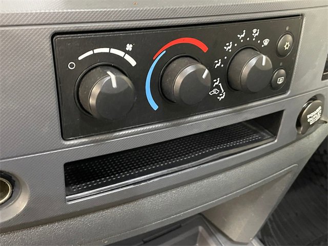 Used 2007 Dodge Ram 2500 Truck SLT w/ Quad Cab Big Horn Value Group image 8