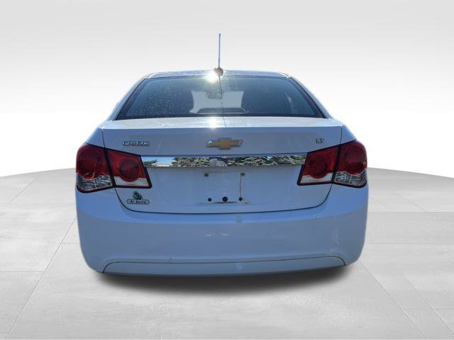 Used 2015 Chevrolet Cruze LT FWD image 4