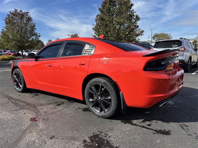 Used 2020 Dodge Charger SXT w/ Blacktop Package image 8