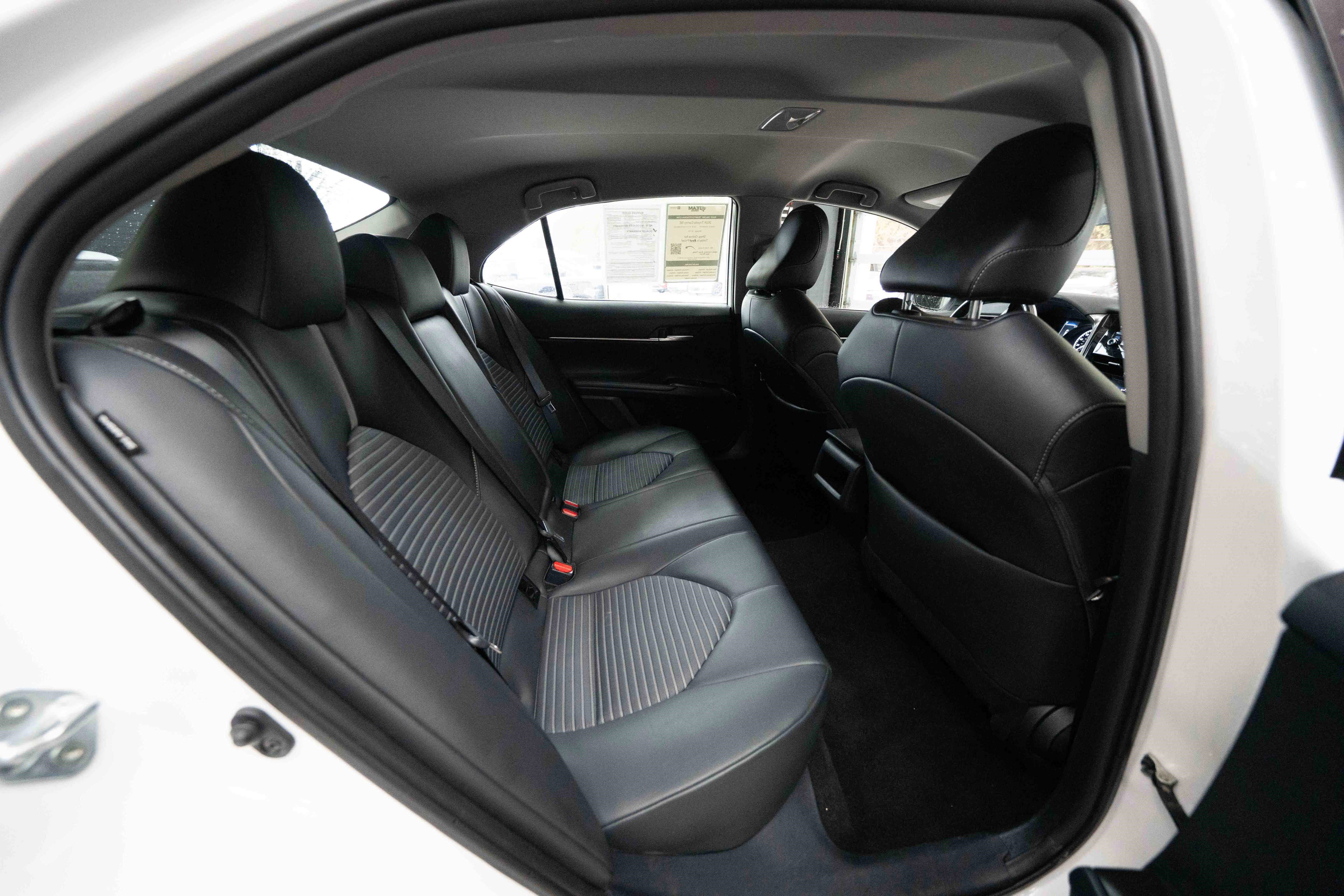 Used 2024 Toyota Camry SE image 24