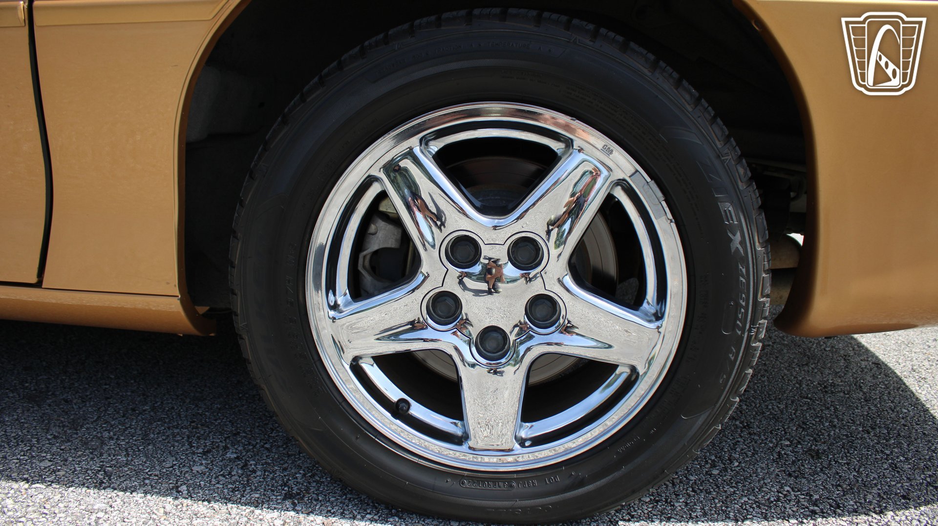 Used 1998 Chevrolet Camaro Z28 RWD image 34