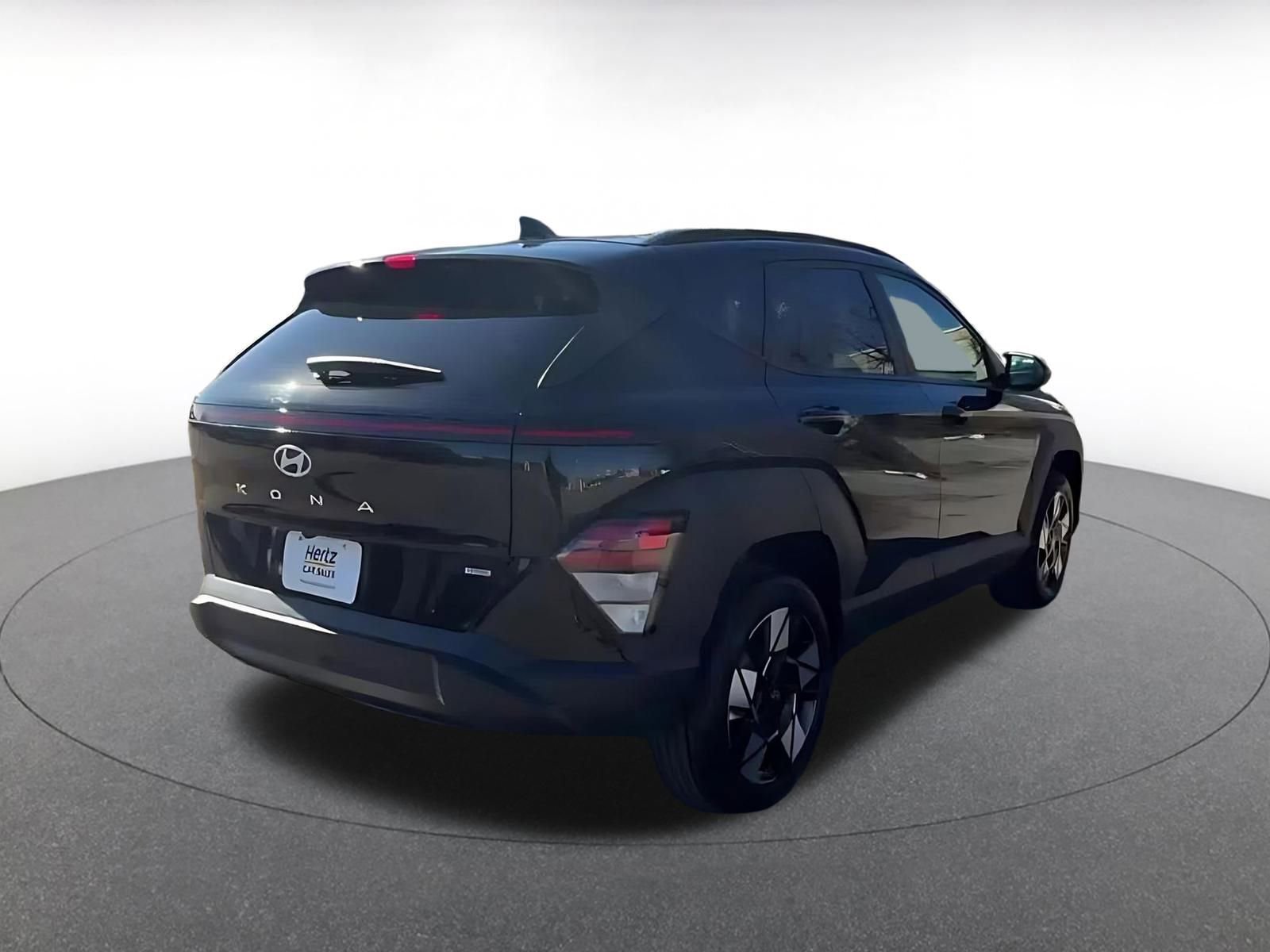 Used 2025 Hyundai Kona SEL image 15