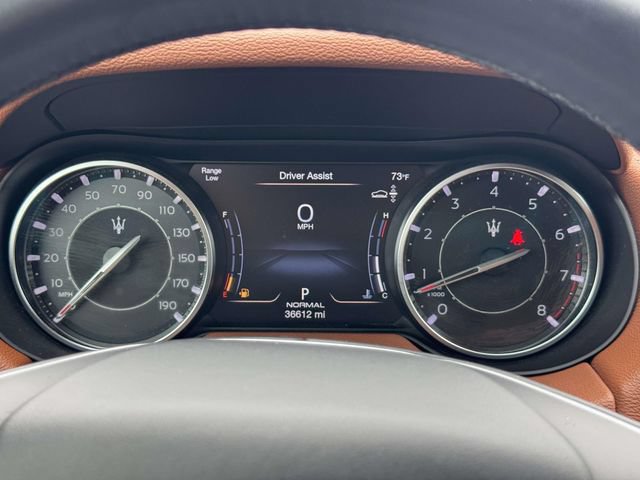 Used 2022 Maserati Levante GT AWD/4WD image 29
