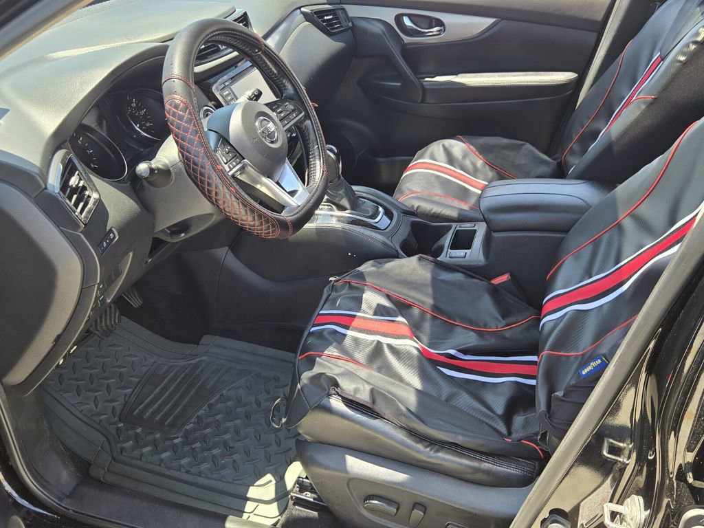 Used 2020 Nissan Rogue Sport AWD image 10