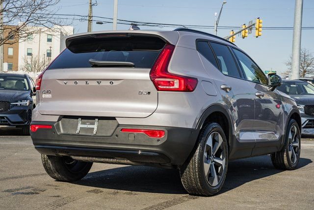 New 2026 Volvo XC40 B5 Plus w/ Protection Package Premier image 5